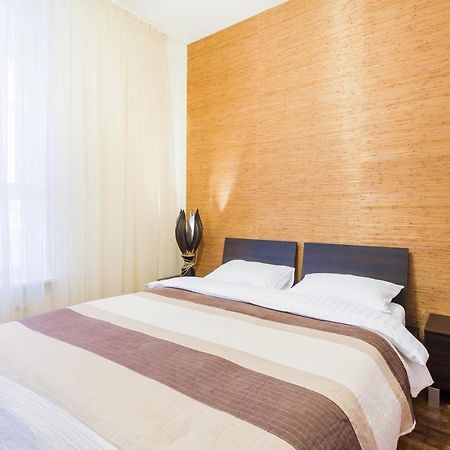 Navit Apartments With Breakfast, Near The Railway Station, The City Center, The Park Kiev Ngoại thất bức ảnh